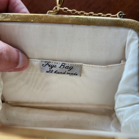 Vintage pearl bag - Picture 6 of 9